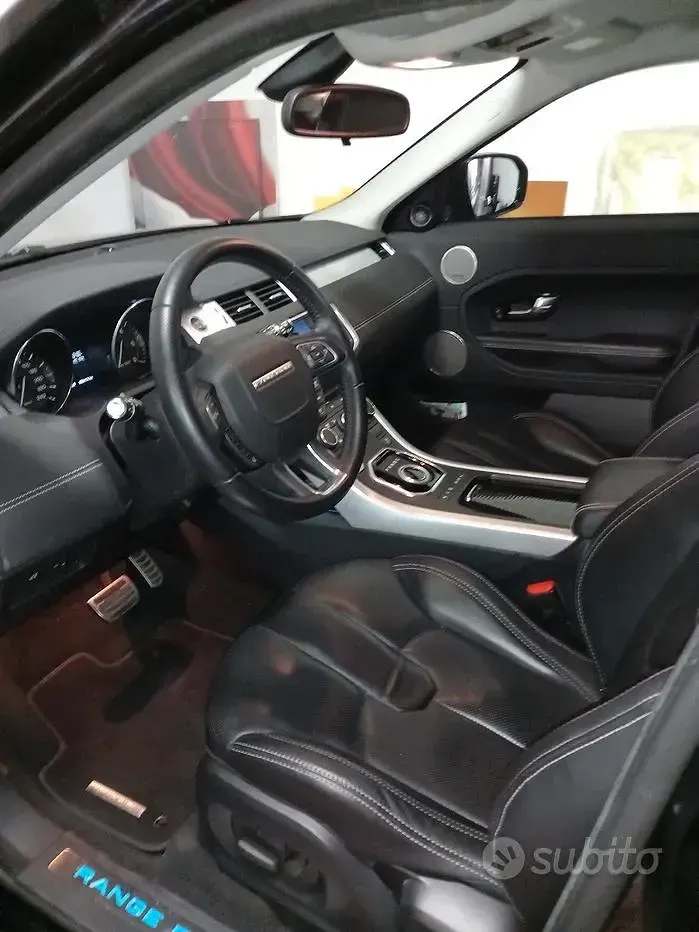 Usata Land Rover Range Rover evoque Dynamic 190 CV (139 kW) 2013 Nero SUV