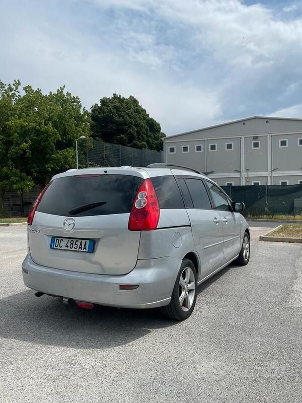 Usata Mazda 5 110 CV (80 kW) 2006 Grigio Monovolume