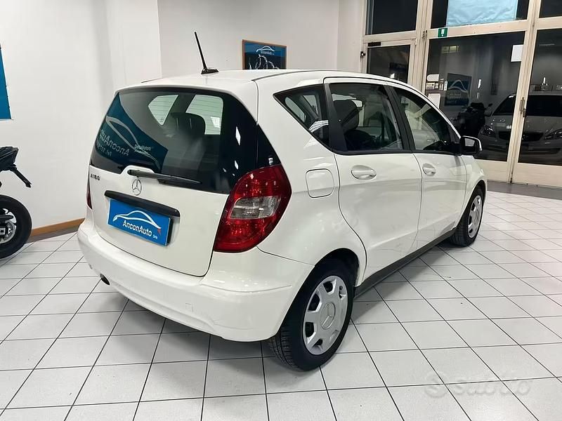 Usata Mercedes A160 95 CV (69 kW) 2009 Bianco Berlina