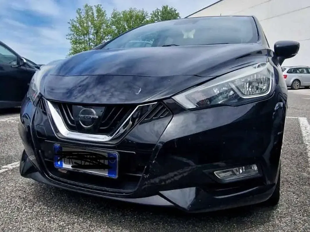 Usata Nissan Micra Tekna 90 CV (66 kW) 2018 Nero Utilitaria