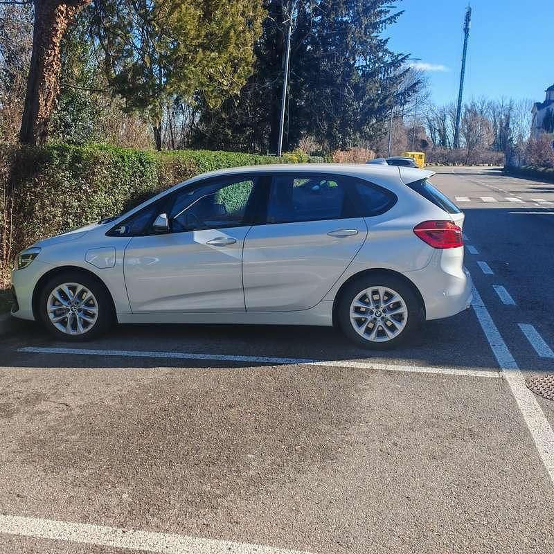 Usata BMW 225 Active Tourer Advantage 136 CV (100 kW) 2020 Bianco Monovolume