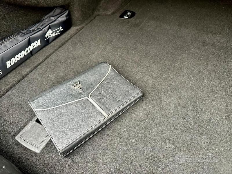 Usata Maserati Ghibli 411 CV (302 kW) 2015 Blu Berlina