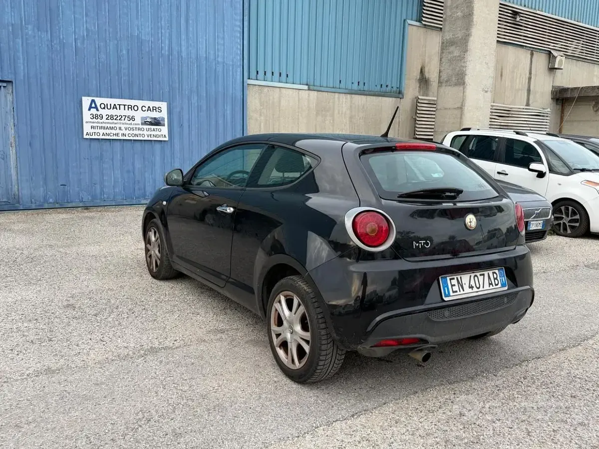 Usata Alfa Romeo MiTo Progression 70 CV (51 kW) 2012 Nero Utilitaria
