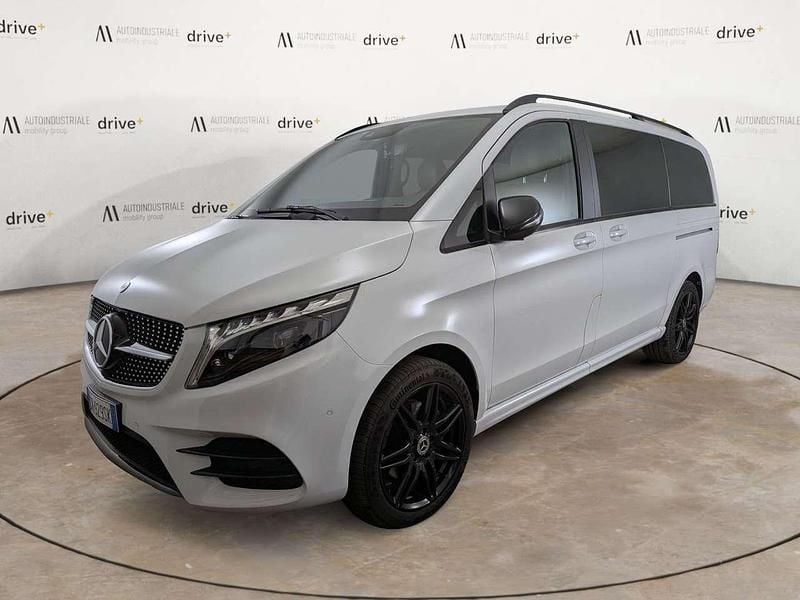 Usata Mercedes V250 190 CV (139 kW) 2023 Bianco Monovolume