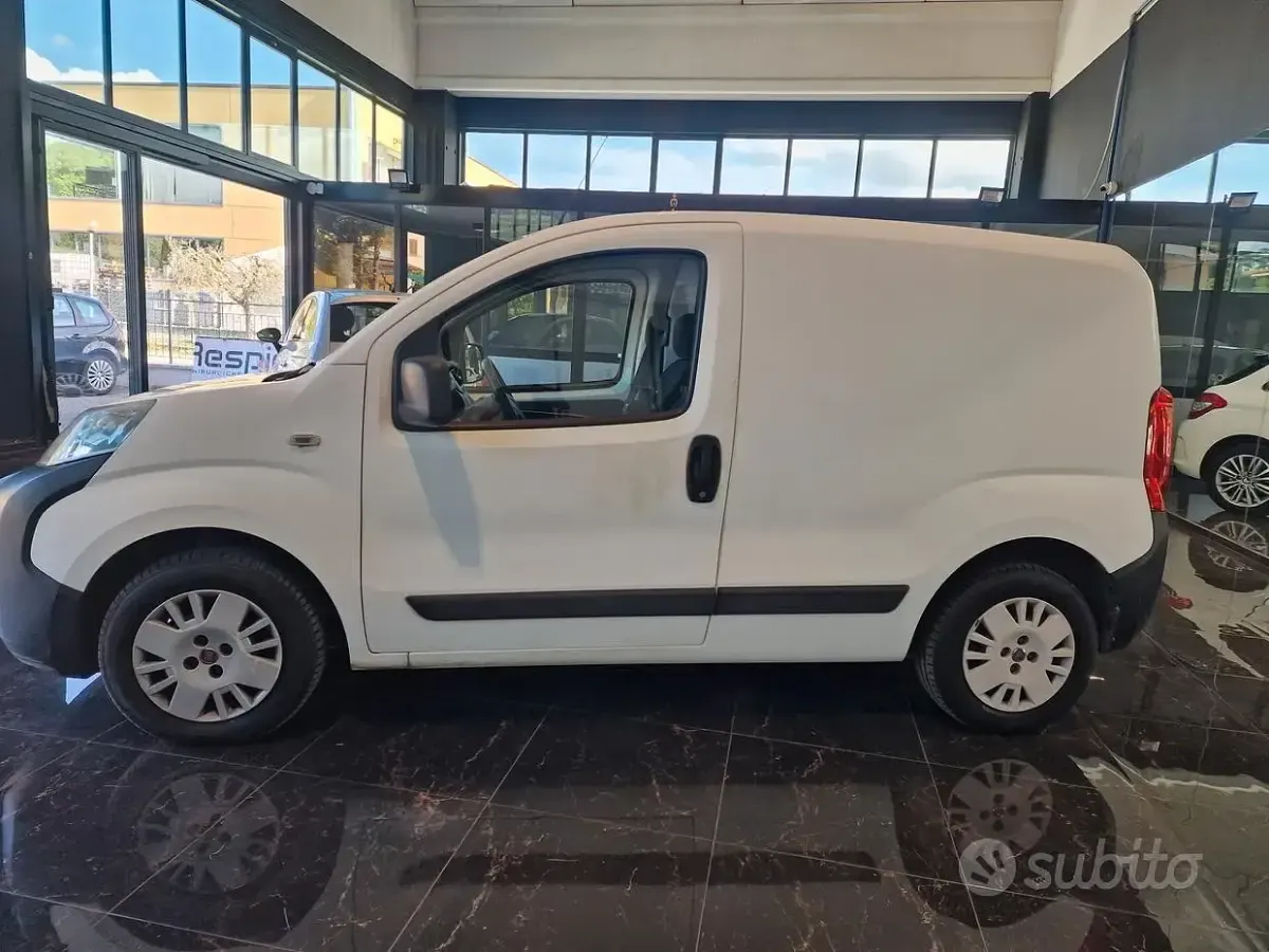 Usata Fiat Fiorino 75 CV (55 kW) 2010 Bianco Monovolume