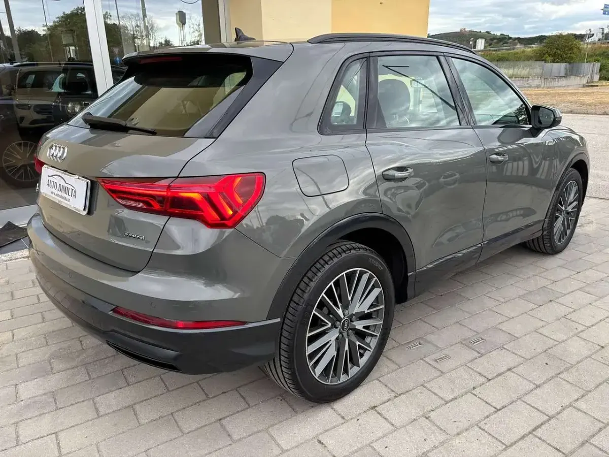 Usata Audi Q3 Advanced 150 CV (110 kW) 2022 Argento SUV