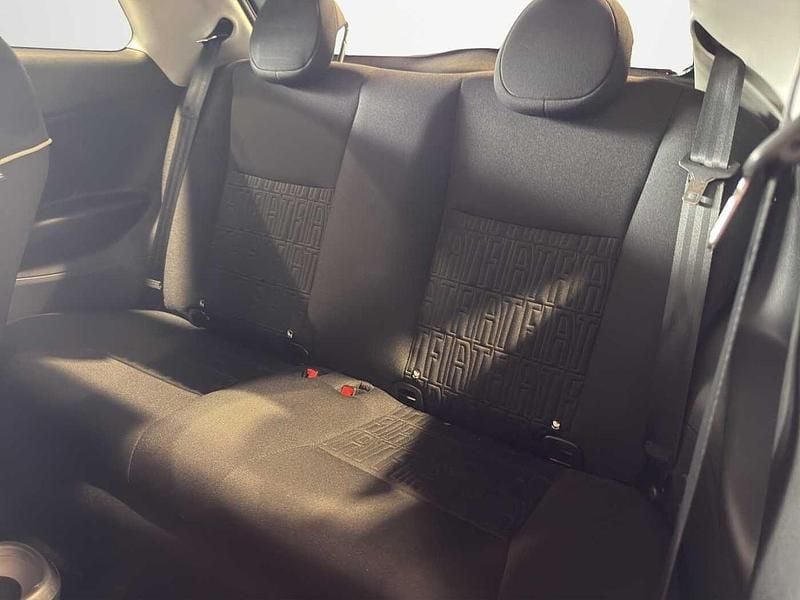 Usata Fiat 500e La Prima 69 kW (95 CV) 2023 Ocean green Utilitaria