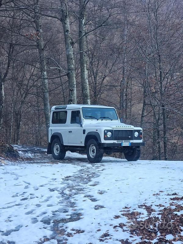 Usata Land Rover Defender 2015 Bianco SUV