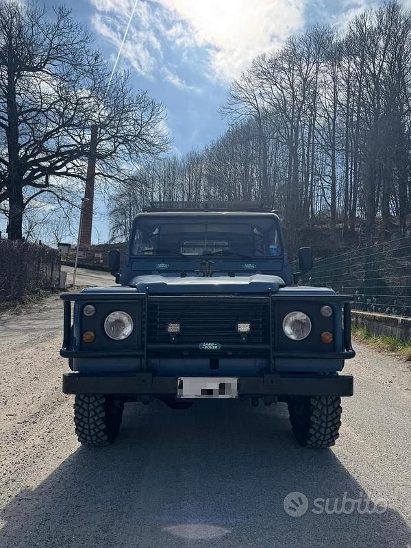 Usata Land Rover Defender 86 CV (63 kW) 1990 SUV
