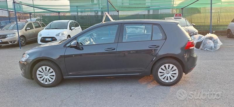 Usata VW Golf VII Trendline 86 CV (63 kW) 2016 Grigio Berlina