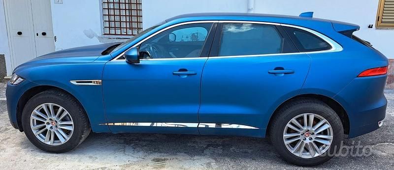 Usata Jaguar F-Pace Prestige 250 CV (183 kW) 2018 Blu/azzurro SUV