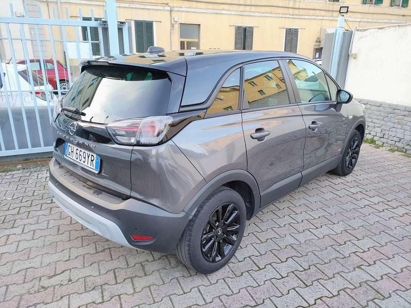 Usata Opel Crossland X Design Edition 83 CV (61 kW) 2022 Grigio antracite tetto nero SUV