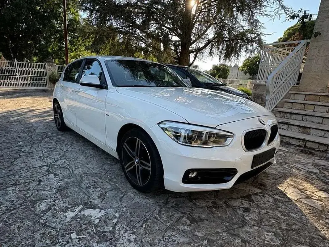 Usata BMW 120 M Sport 190 CV (139 kW) 2015 Bianco Utilitaria