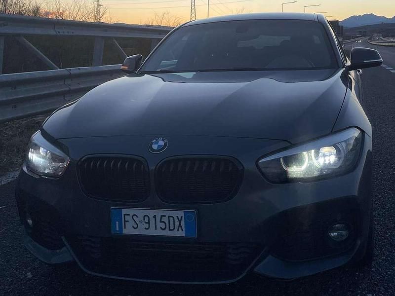 Usata BMW 116 M Sport 131 CV (96 kW) 2019 Grigio Utilitaria