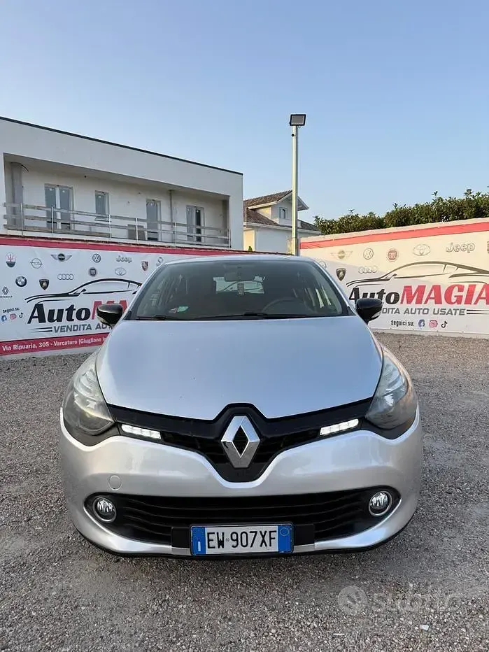 Usata Renault Clio IV 75 CV (55 kW) 2014 Grigio Berlina