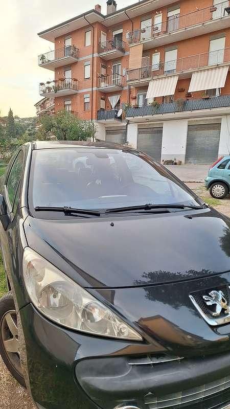 Usata Peugeot 207 88 CV (64 kW) 2008 Nero Berlina
