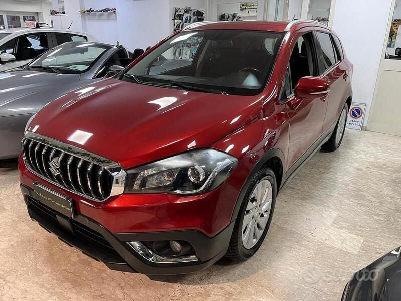 Rosso Usata 2018 Suzuki SX4 S-Cross Cool SUV | 11.800 € (Buon prezzo) - Immagine 1/4