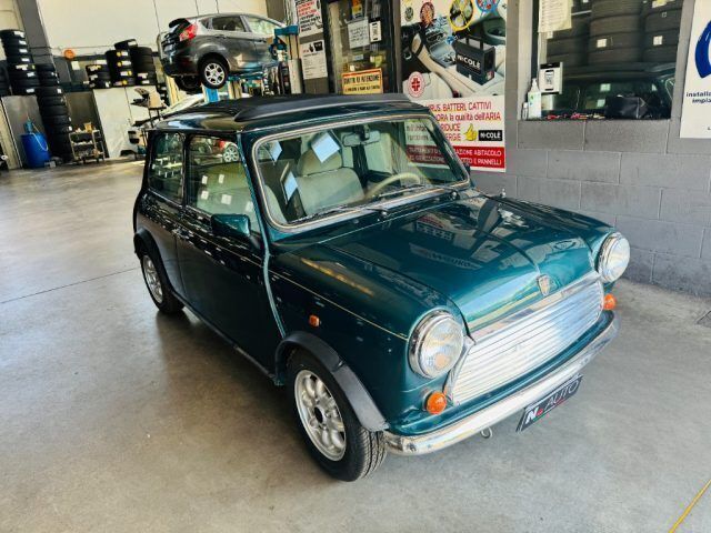 Usata Rover Mini 50 CV (36 kW) 1994 Verde metallizzato Utilitaria