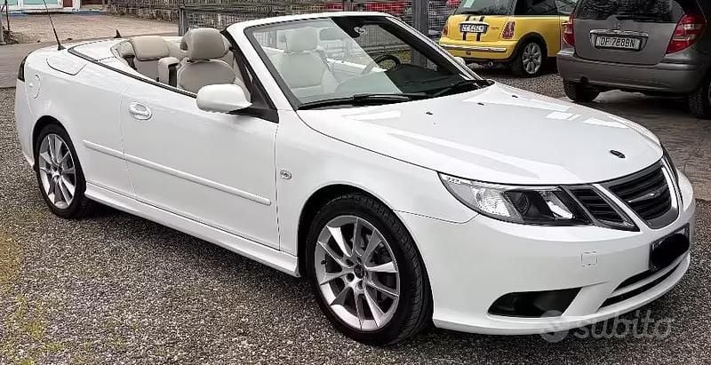 Usata Saab 9-3 Cabriolet 160 CV (117 kW) 2011 Bianco Cabrio