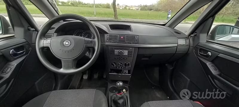 Usata Opel Meriva 2009 Grigio Monovolume