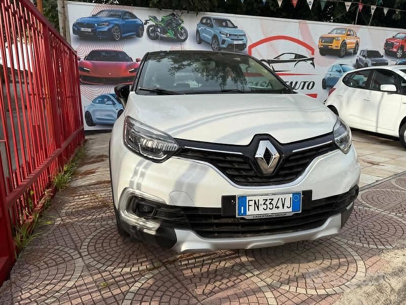 Usata Renault Captur Life 90 CV (66 kW) 2018 Bianco SUV