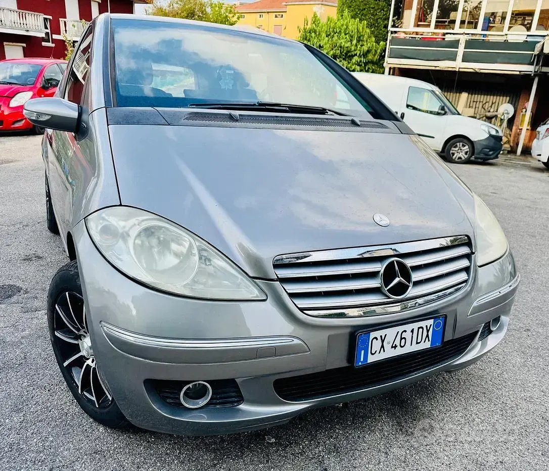 Usata Mercedes A170 Avantgarde 116 CV (85 kW) 2005 Grigio Berlina