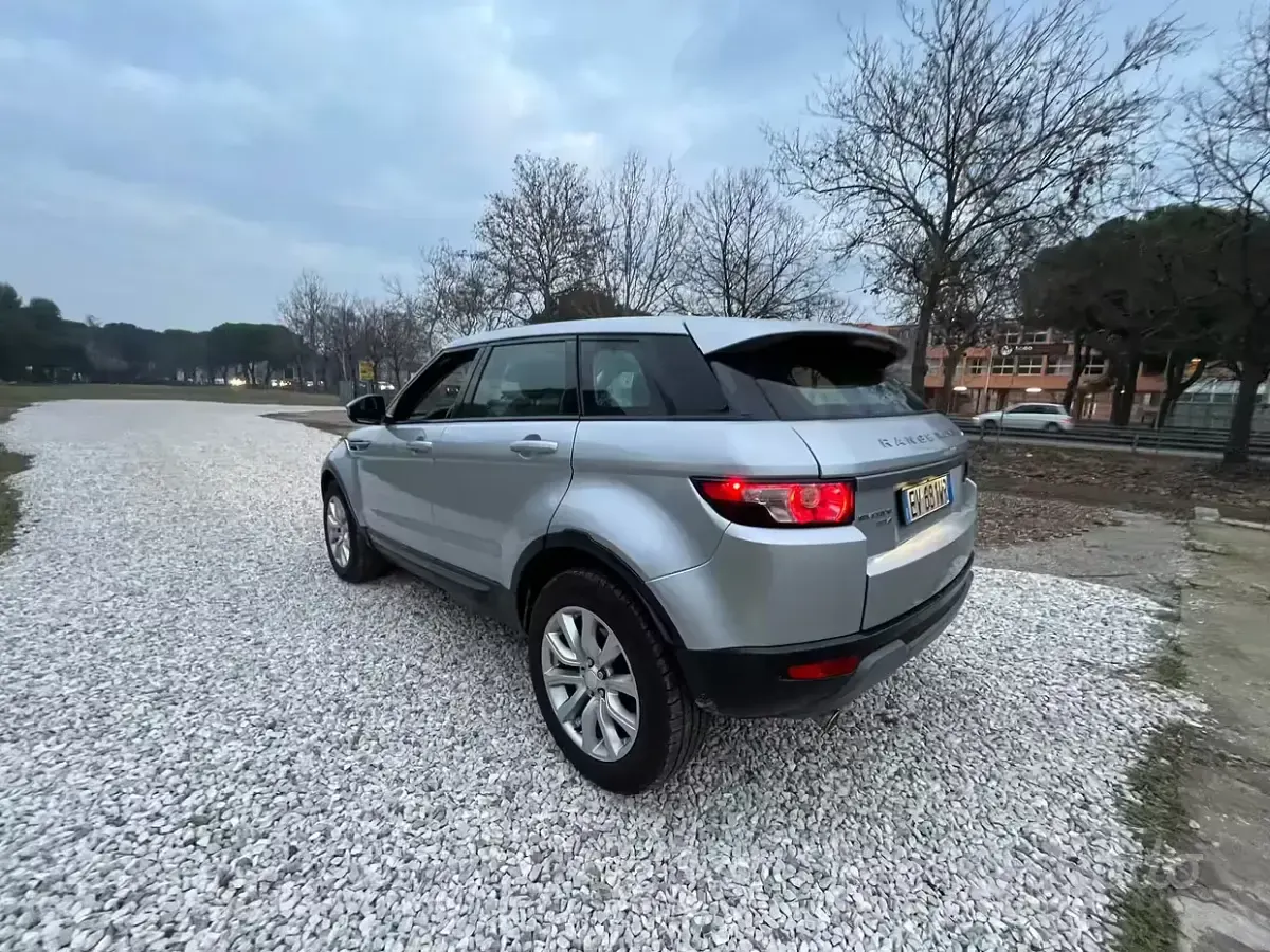 Usata Land Rover Range Rover evoque Pure 150 CV (110 kW) 2014 Grigio SUV