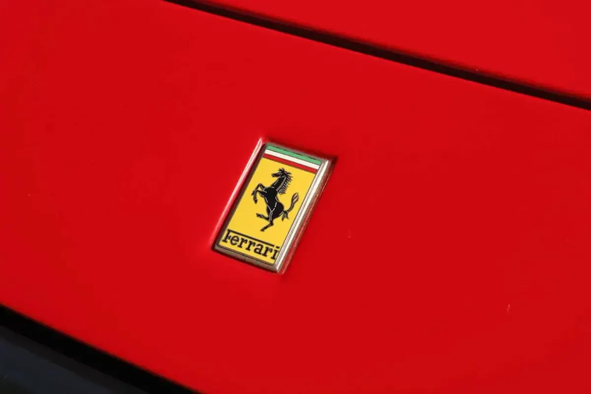 Usata Ferrari 208 220 CV (161 kW) 1984 Rosso corsa Coupé