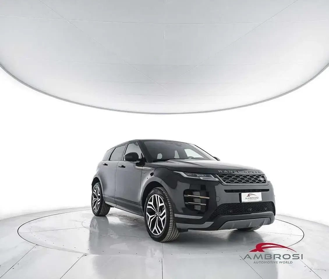 Käytetty Land Rover Range Rover evoque R-Dynamic 150 HP (110 kW) 2021 Musta Katumaasturi