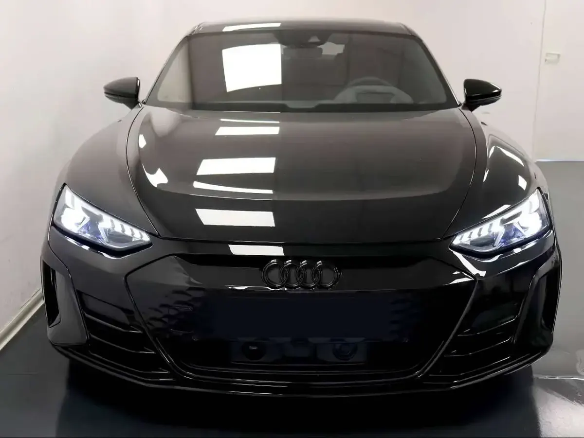 Usata Audi e-tron GT quattro Ambiente 475 kW (646 CV) 2023 Nero Berlina
