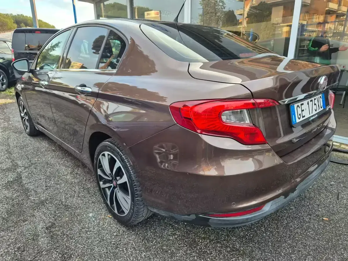 Usata Fiat Tipo 95 CV (69 kW) 2016 Grigio Berlina