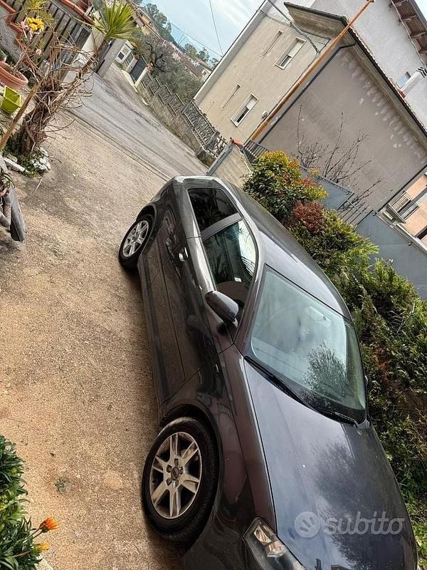 Usata Audi A3 Ambition 105 CV (77 kW) 2005 Nero Utilitaria