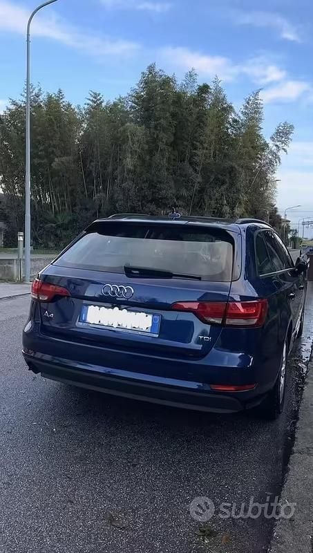 Usata Audi A4 150 CV (110 kW) 2018 Blu Station wagon