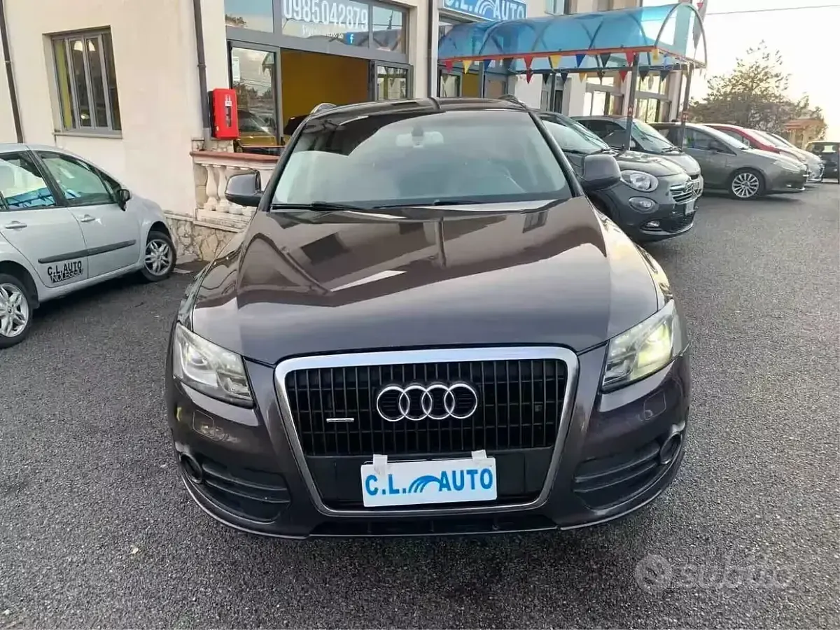 Usata Audi Q5 239 CV (175 kW) 2009 Grigio SUV
