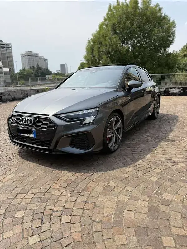 Usata Audi S3 Sport 310 CV (228 kW) 2022 Grigio Berlina