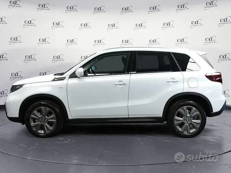 Nuova Suzuki Vitara Cool 2026 Grigio SUV