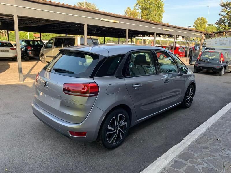 Begagnad Citroën C4 Picasso Live 131 HK (96 kW) 2018 Grå Minibuss