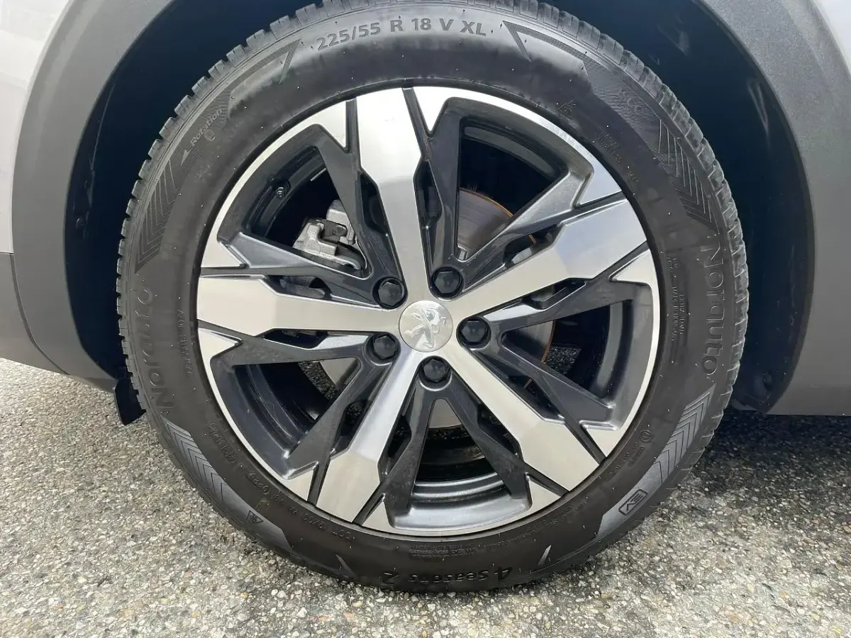 Usata Peugeot 3008 GTi 136 CV (100 kW) 2021 Grigio SUV
