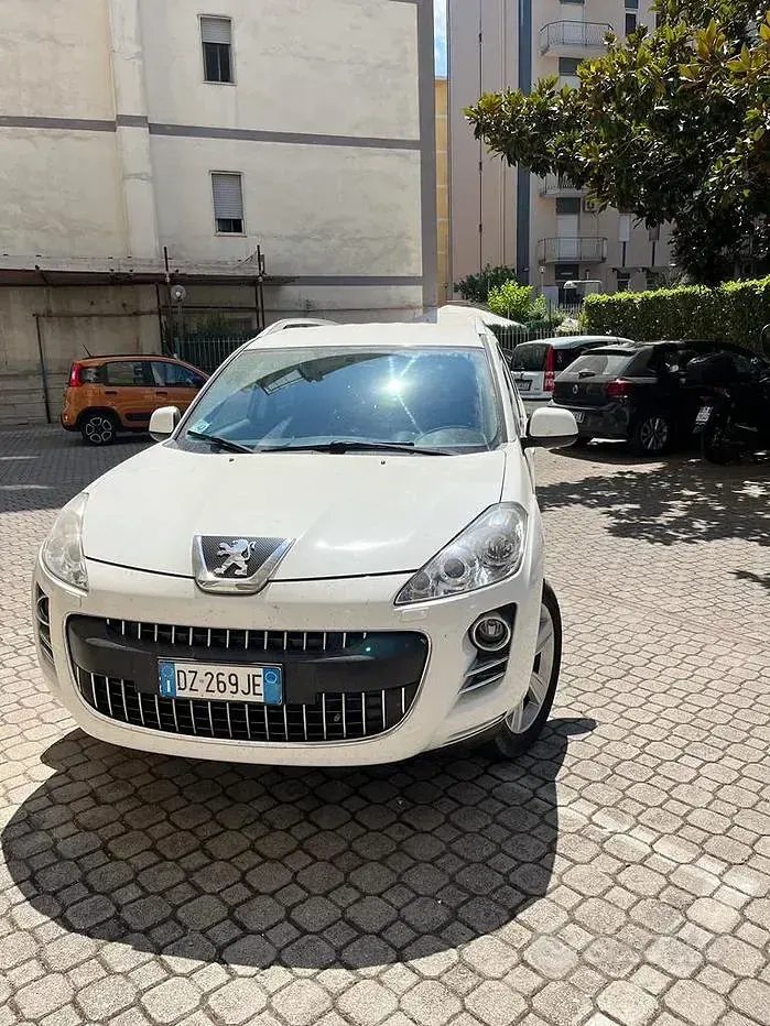 Usata Peugeot 4007 156 CV (114 kW) 2009 SUV