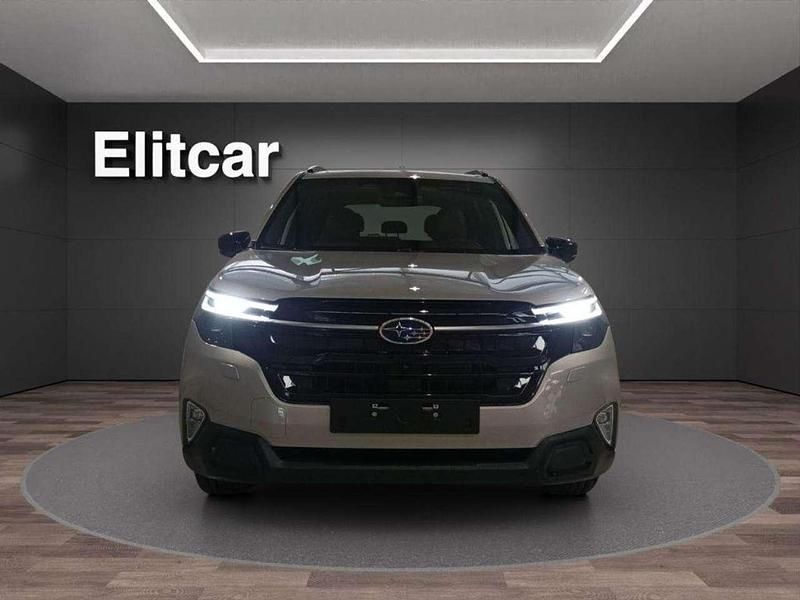 Nuova Subaru Forester Premium 150 CV (110 kW) 2026 River rock pearl SUV