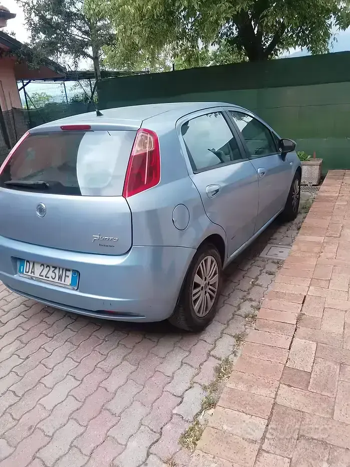 Usata Fiat Grande Punto 90 CV (66 kW) 2006 Utilitaria