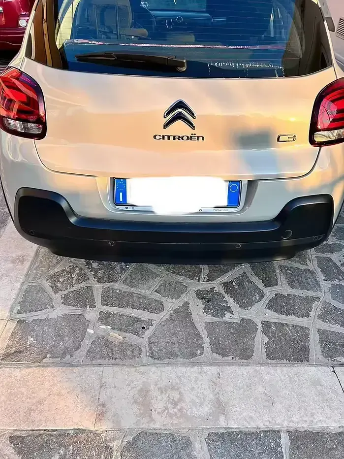 Usata Citroën C3 102 CV (75 kW) 2023 Grigio Utilitaria
