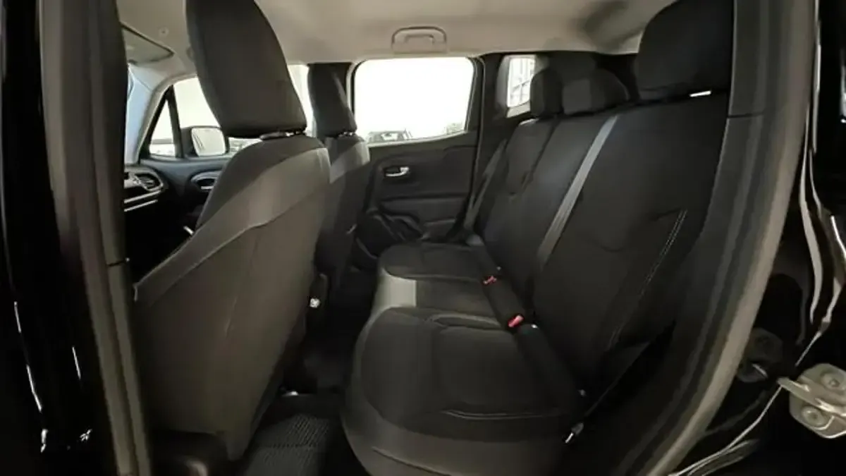 Usata Jeep Renegade Summit 131 CV (96 kW) 2024 Grigio SUV