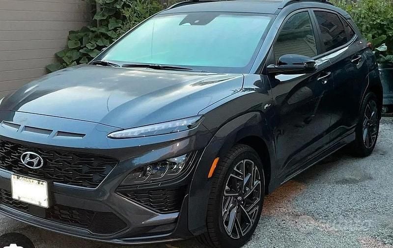 Usata Hyundai Kona 120 CV (88 kW) 2022 Grigio SUV