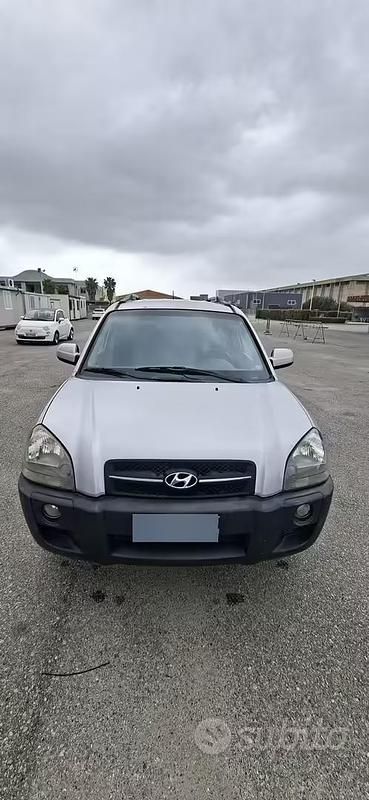 Occasion Hyundai Tucson 112 ch (82 kW) 2006 Gris SUV