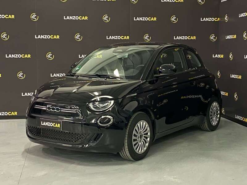 Nero Usata 2022 Fiat 500e Action Due volumi | 12.900 € (Super prezzo) - Immagine 1/4