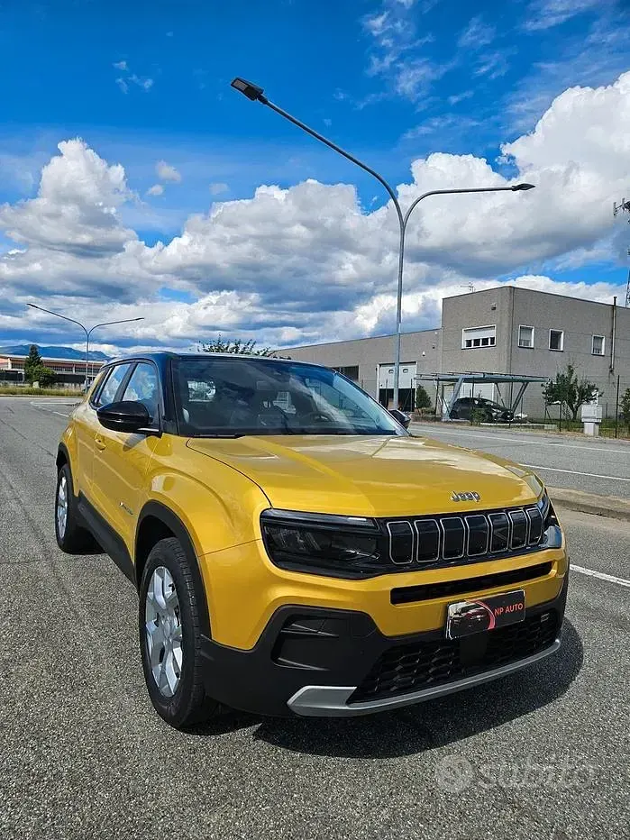 Usata Jeep Avenger Altitude 101 CV (74 kW) 2023 Giallo SUV