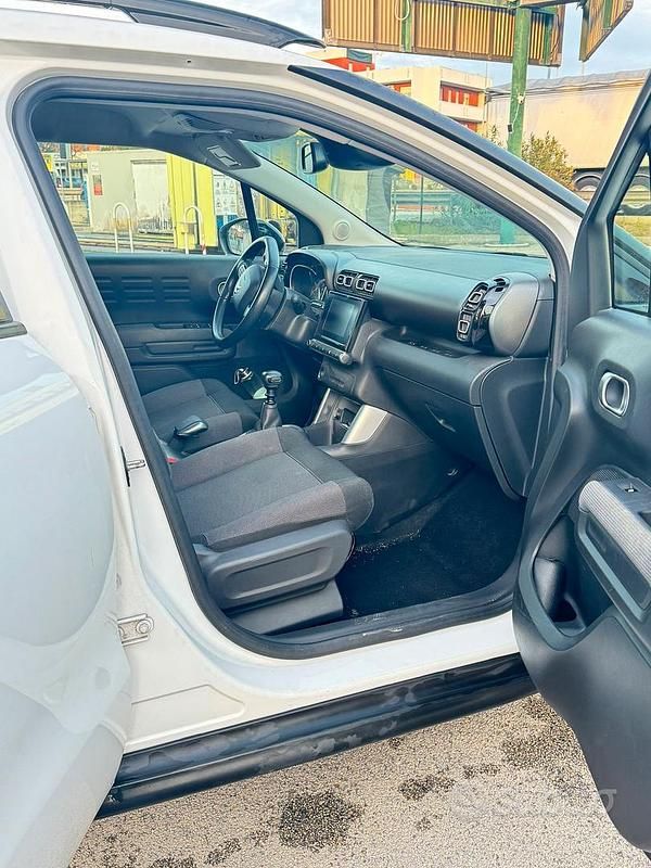 Usata Citroën C3 Aircross Shine 100 CV (73 kW) 2020 Bianco SUV