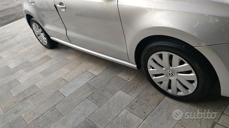 Usata VW Polo Comfortline 90 CV (66 kW) 2009 Grigio Berlina