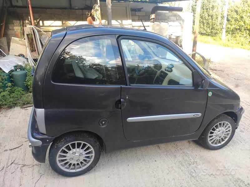Usata Ligier Nova 2011 Nero Utilitaria